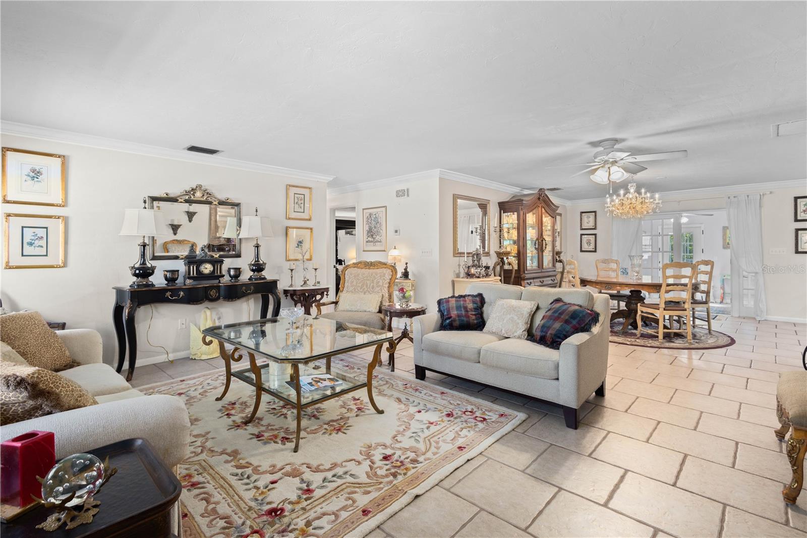 Image 6 of 37 For 3411 Davis Street