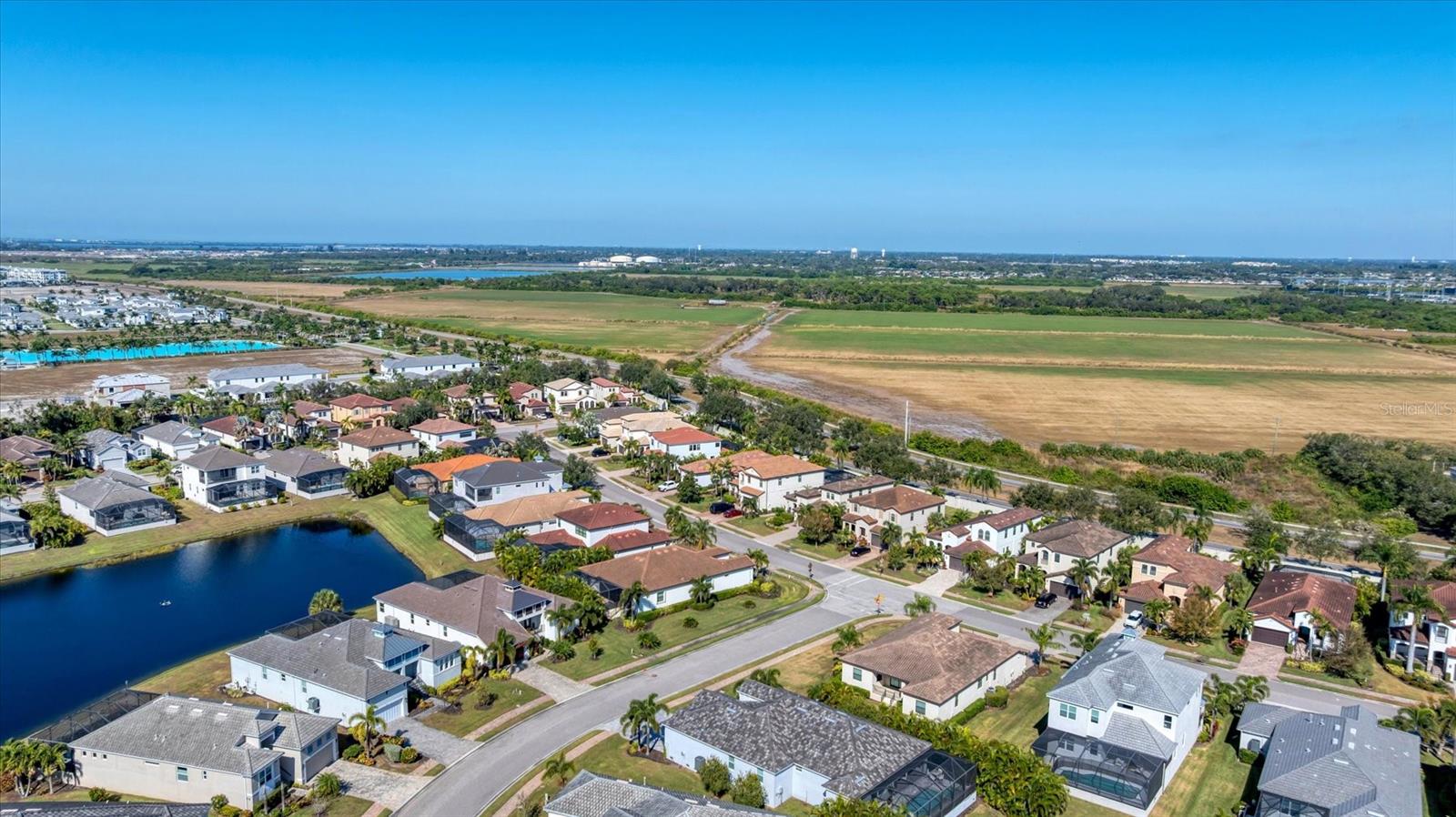 Image 3 of 59 For 5727 Title Row Drive