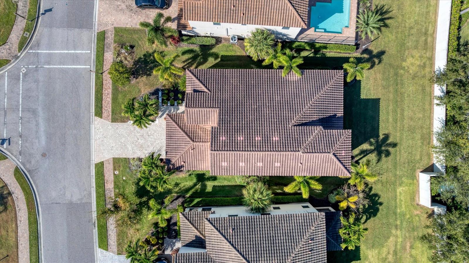 Image 44 of 59 For 5727 Title Row Drive