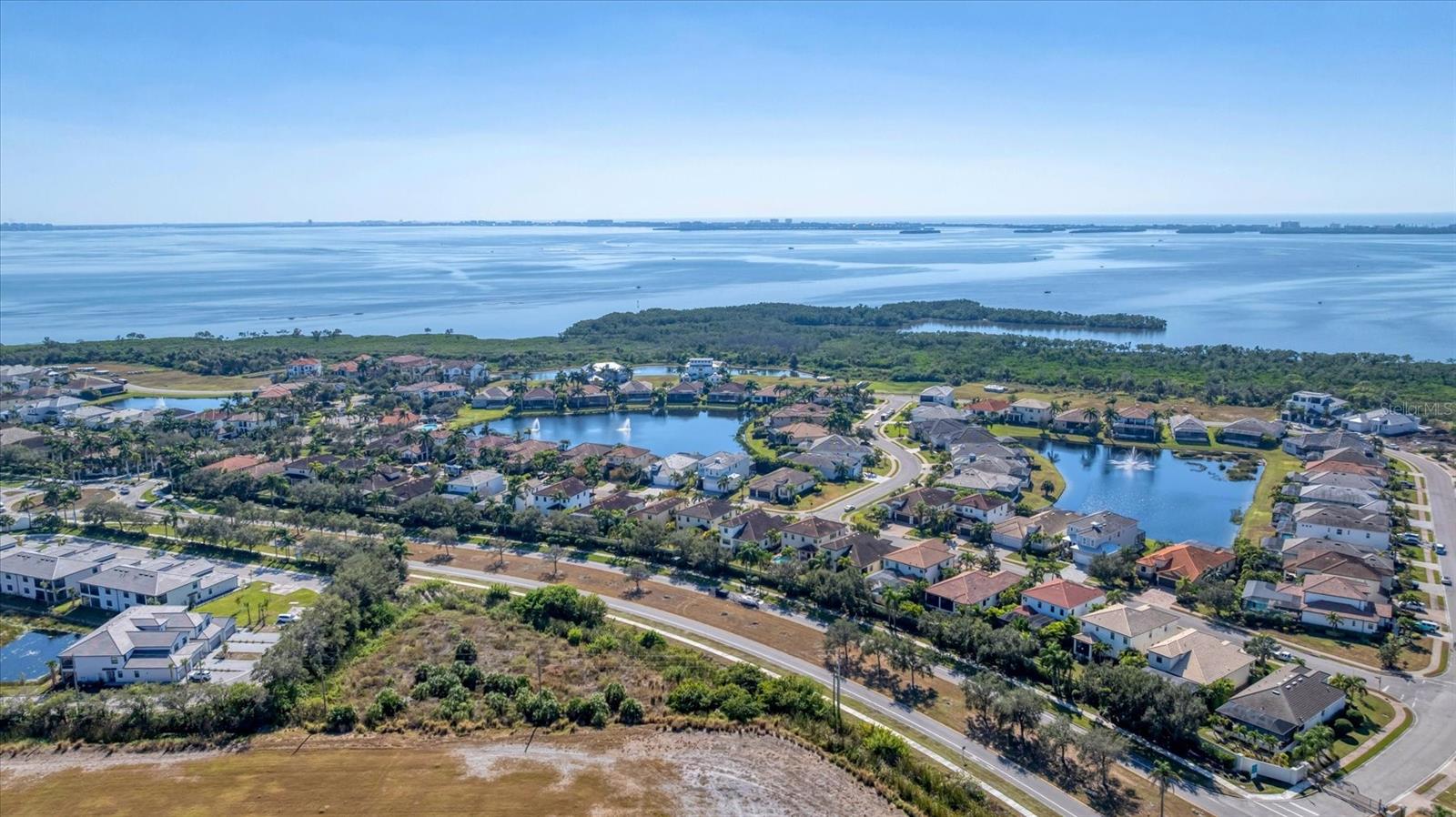 Image 47 of 59 For 5727 Title Row Drive