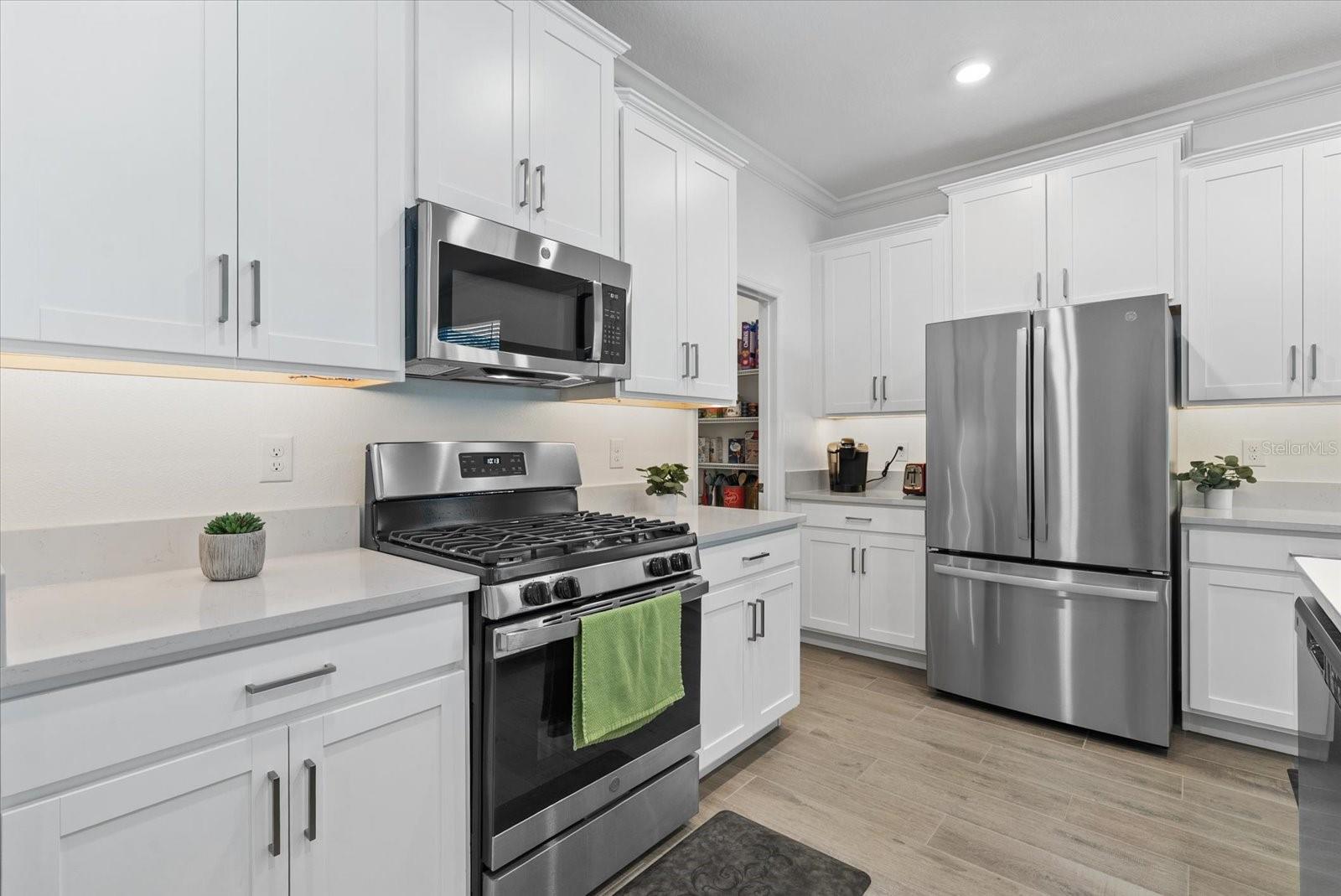 Image 12 of 52 For 5524 Little Path Drive