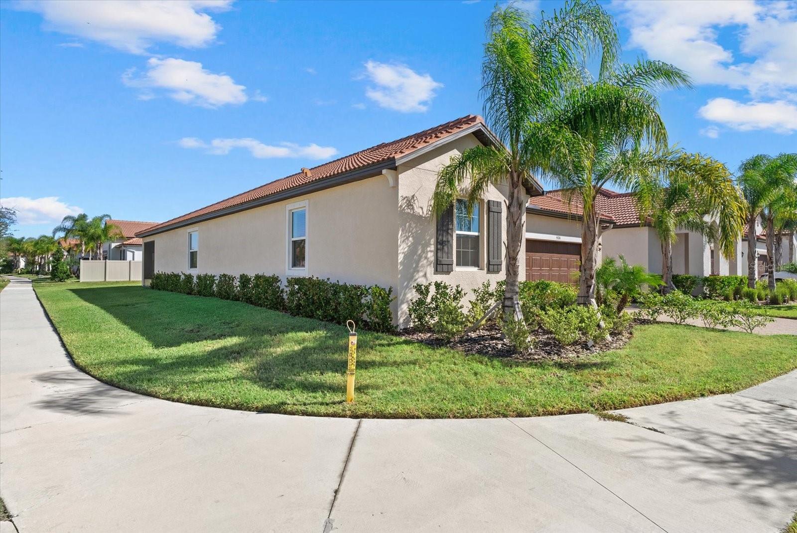 Image 32 of 52 For 5524 Little Path Drive