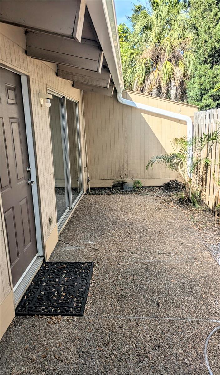 Image 2 of 18 For 500 Jefferson Avenue B2