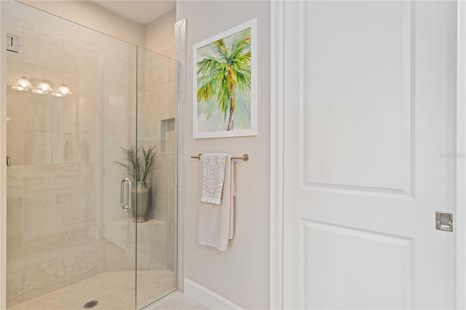 Image 42 of 74 For 5335 Rushmere Court