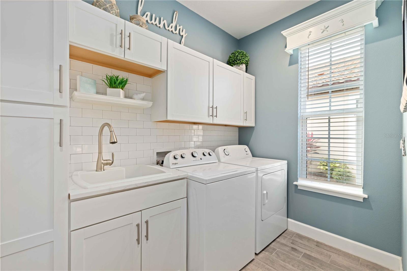 Image 43 of 74 For 5335 Rushmere Court