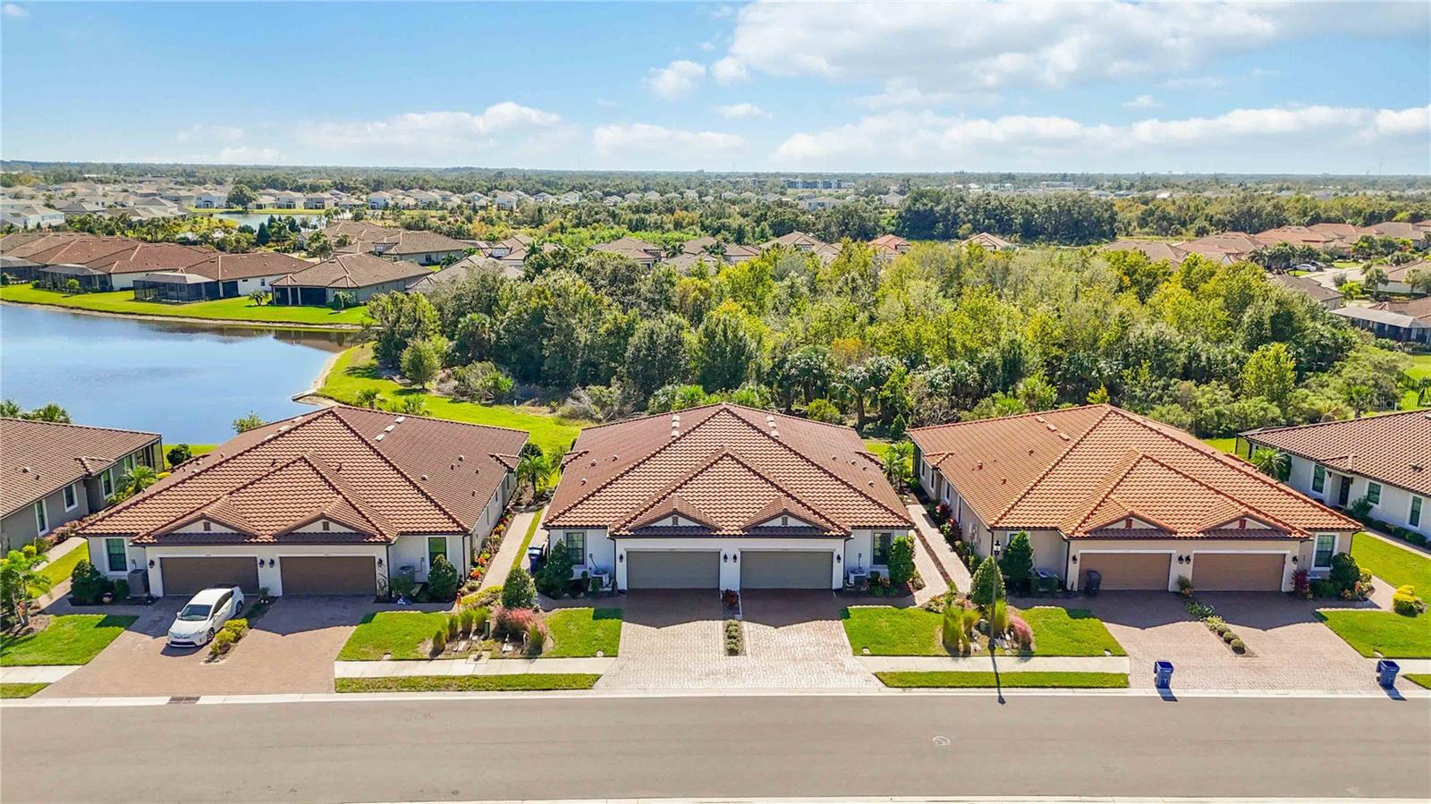 Image 51 of 74 For 5335 Rushmere Court