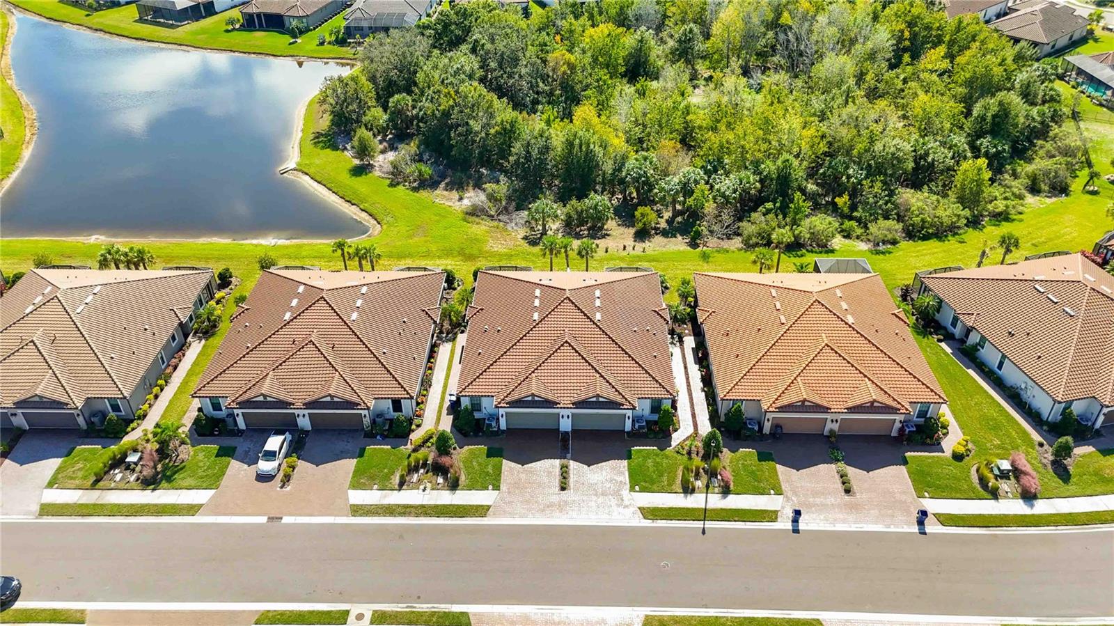 Image 54 of 74 For 5335 Rushmere Court