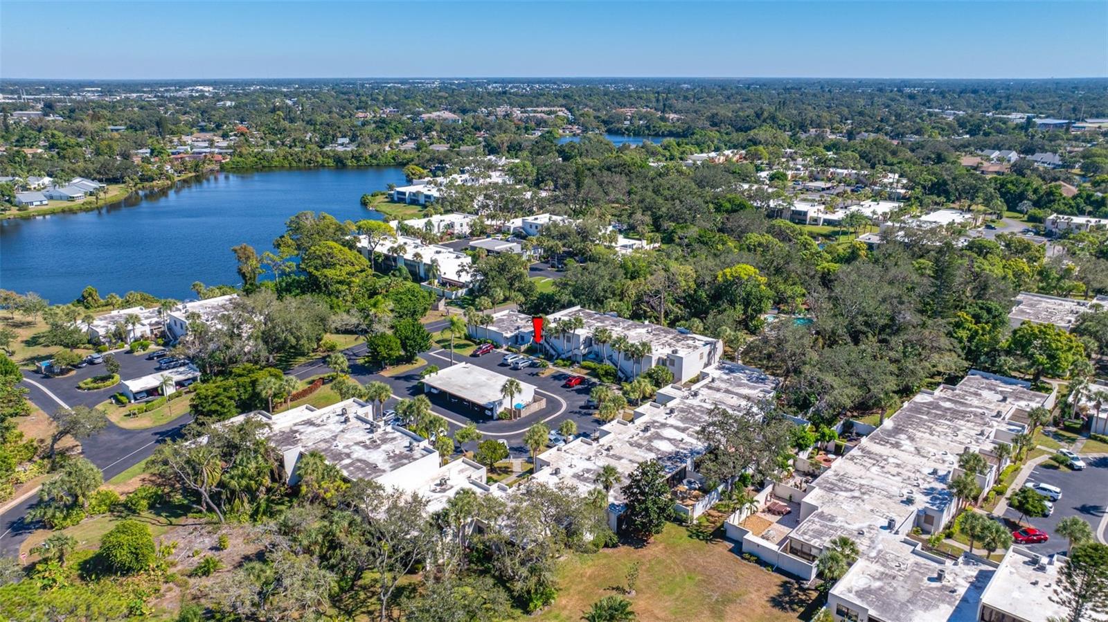 Image 46 of 48 For 703 Oakview Drive 703