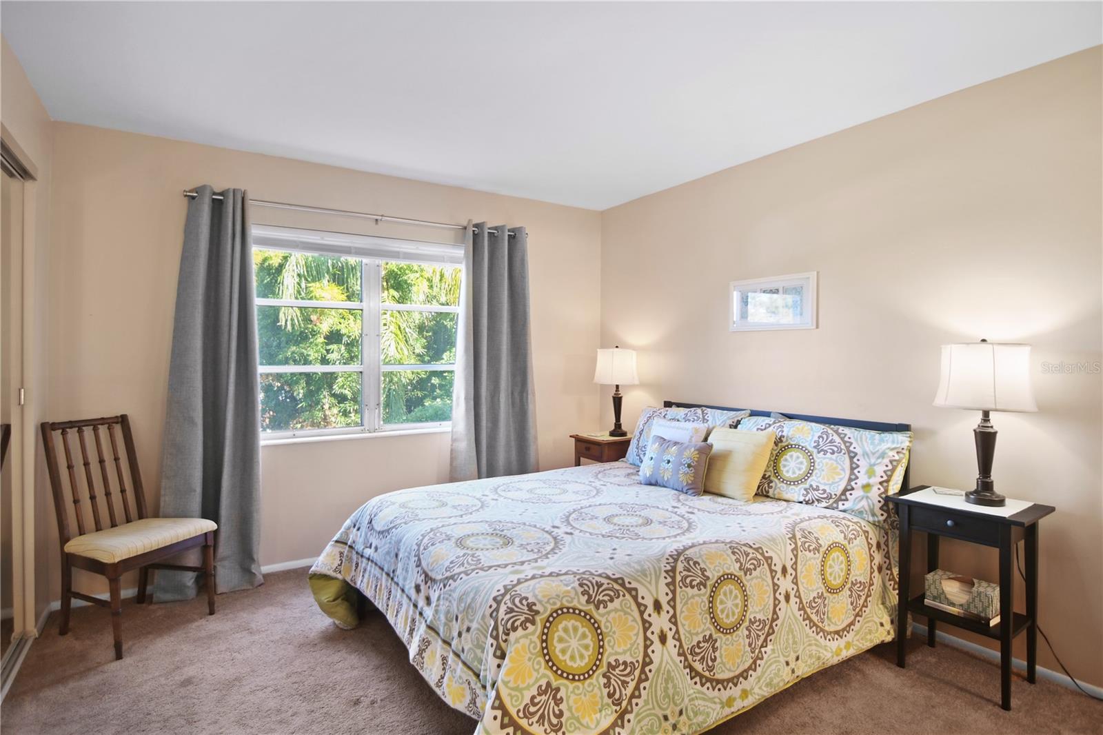 Image 15 of 29 For 1867 Restful Drive L-22