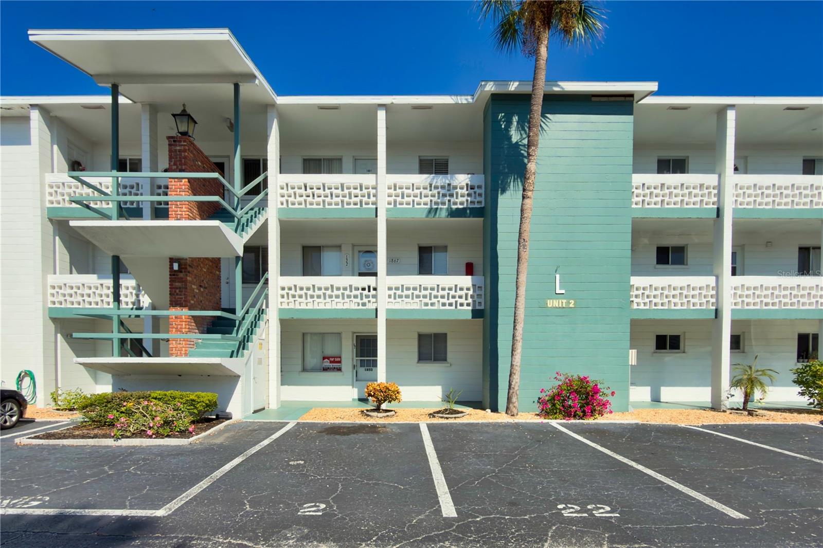 Image 4 of 29 For 1867 Restful Drive L-22