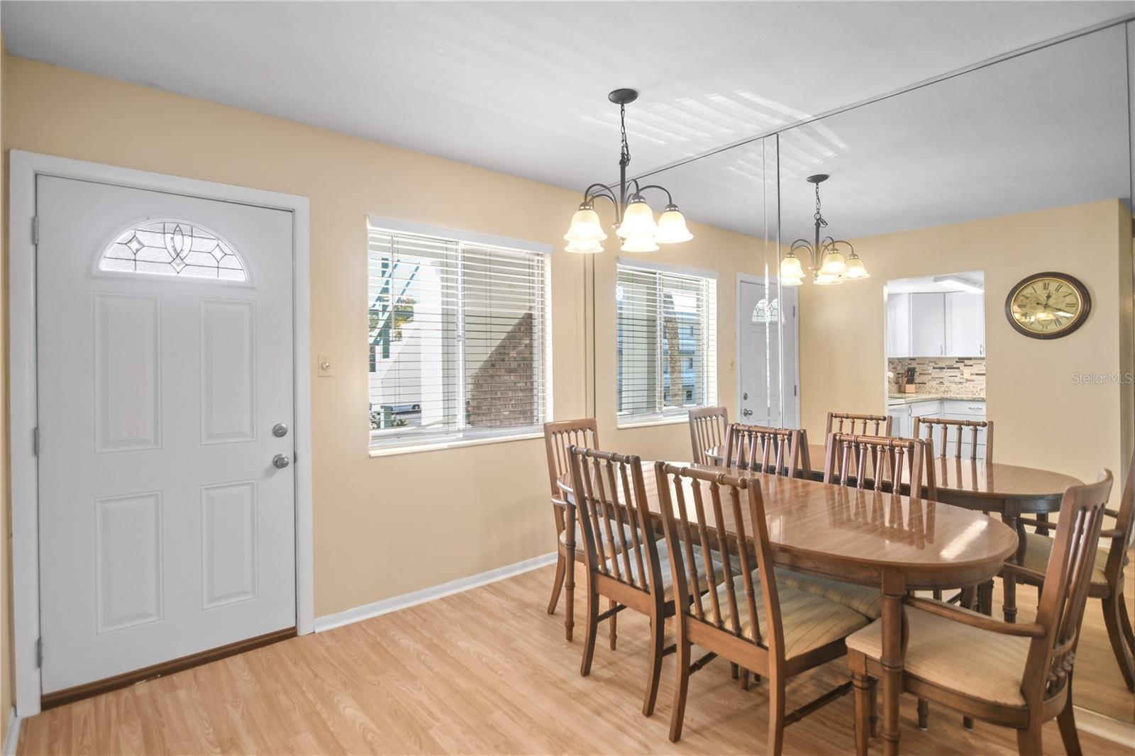 Image 6 of 29 For 1867 Restful Drive L-22