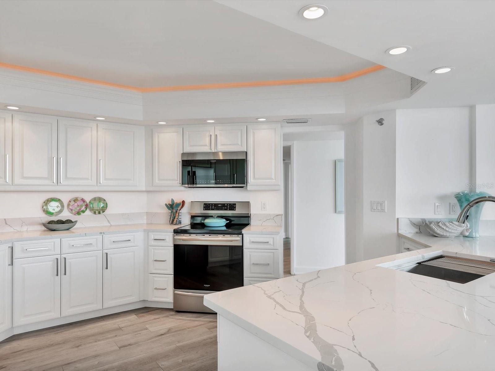 Image 14 of 56 For 988 Blvd Of The Arts 414