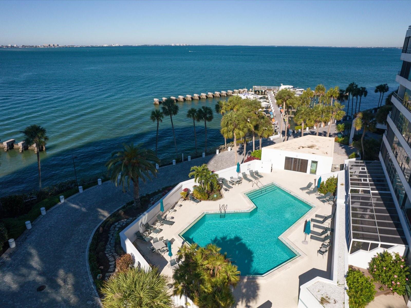 Image 37 of 56 For 988 Blvd Of The Arts 414