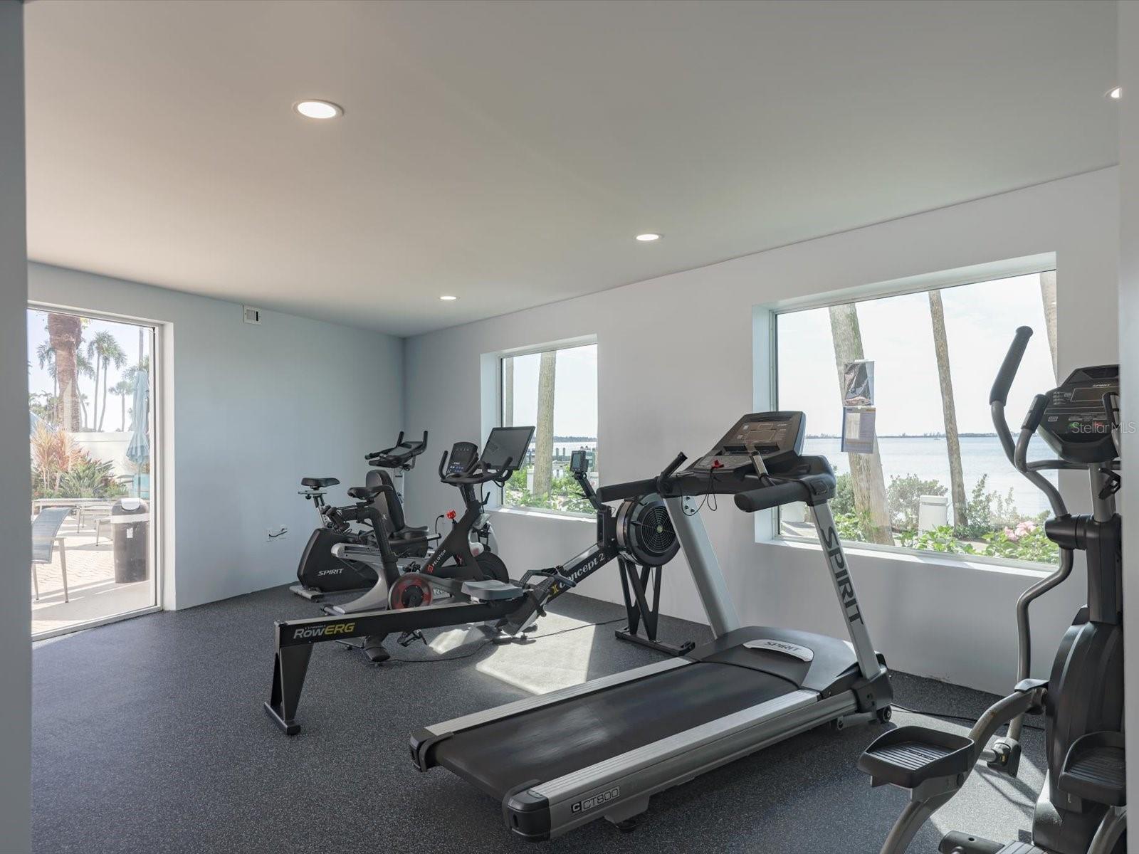 Image 38 of 56 For 988 Blvd Of The Arts 414