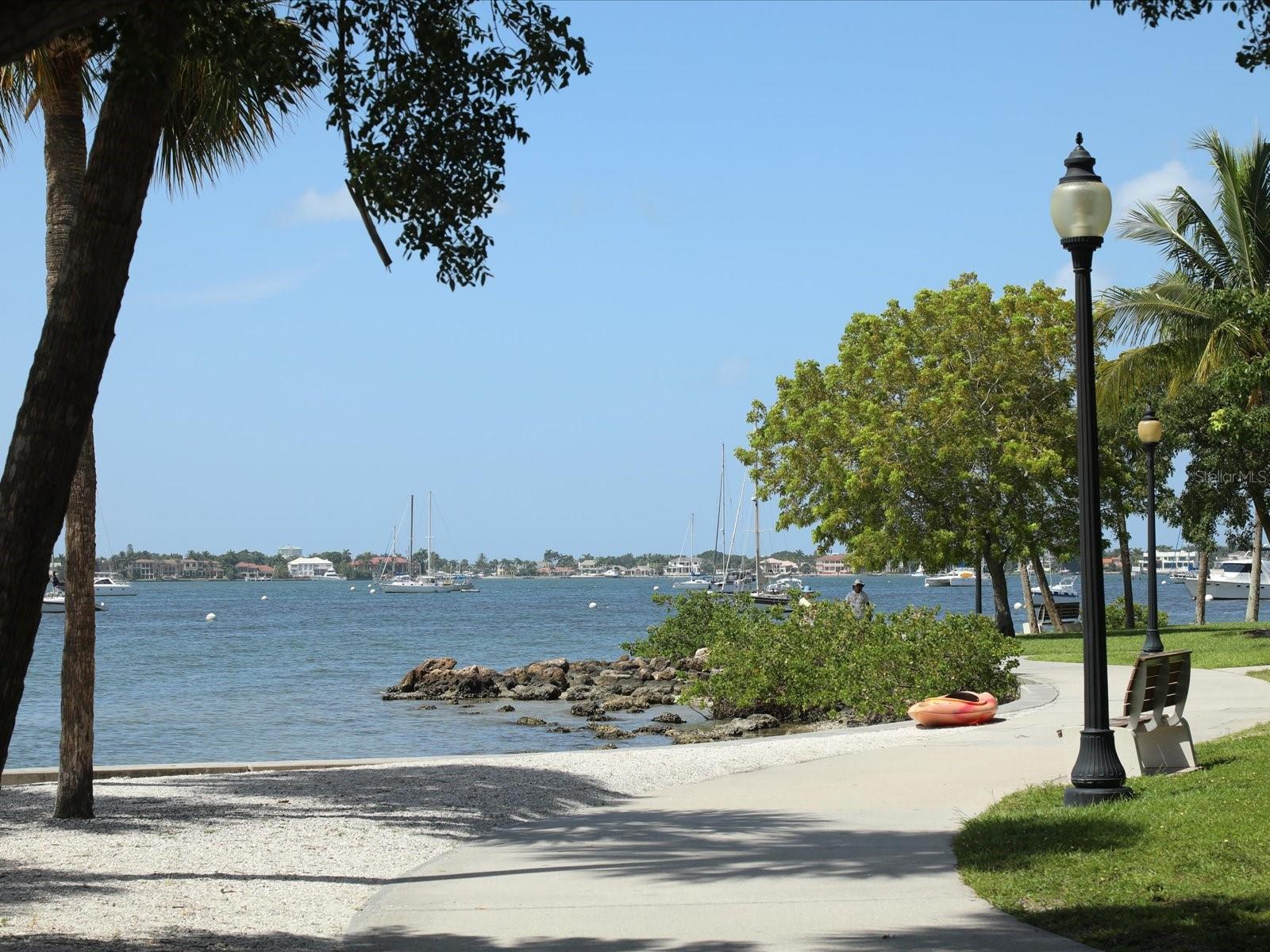 Image 46 of 56 For 988 Blvd Of The Arts 414