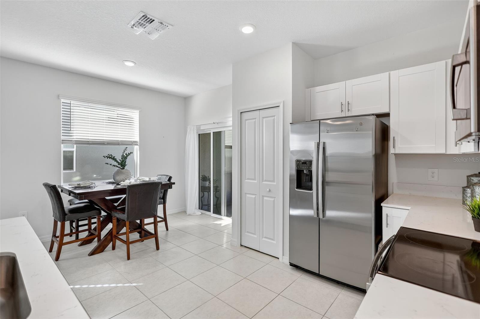 Image 16 of 36 For 2632 Sunray Venus Way