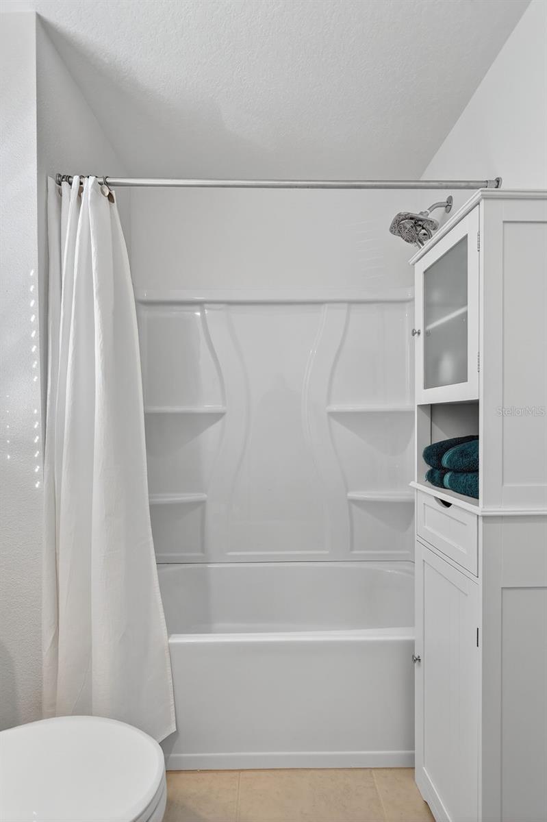 Image 29 of 36 For 2632 Sunray Venus Way