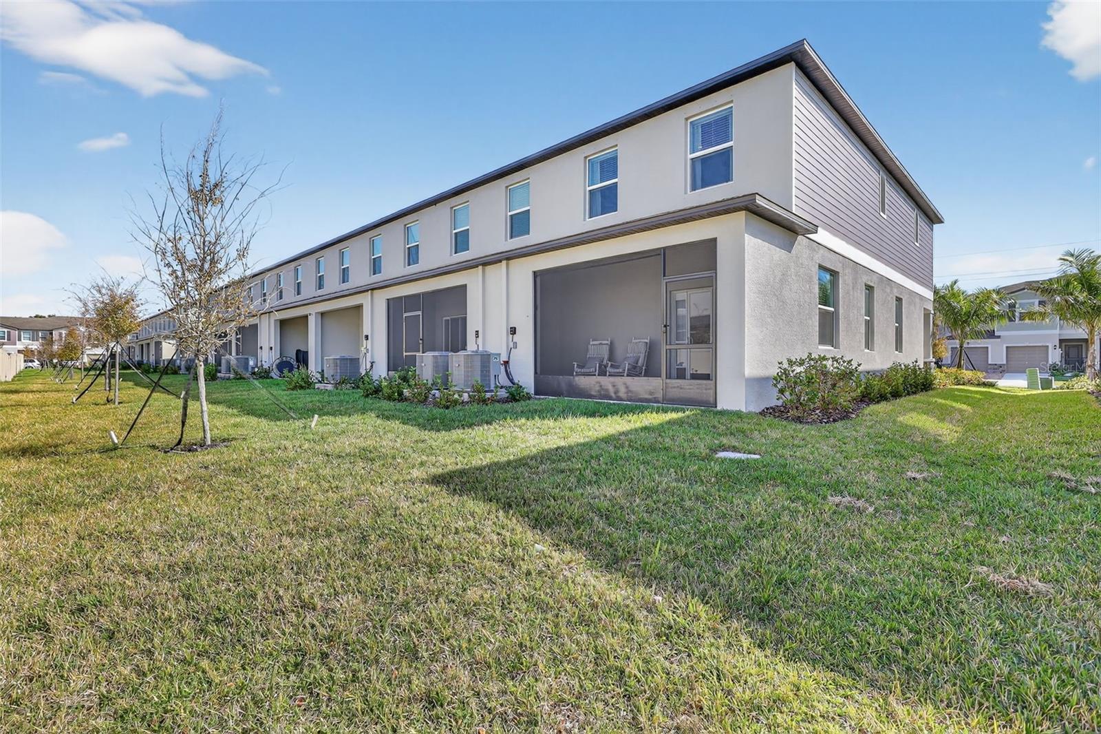 Image 32 of 36 For 2632 Sunray Venus Way