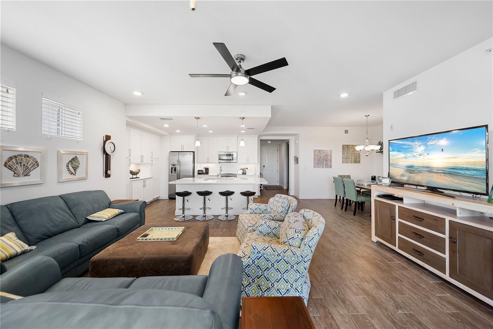 Image 18 of 72 For 391 Aruba Circle 303