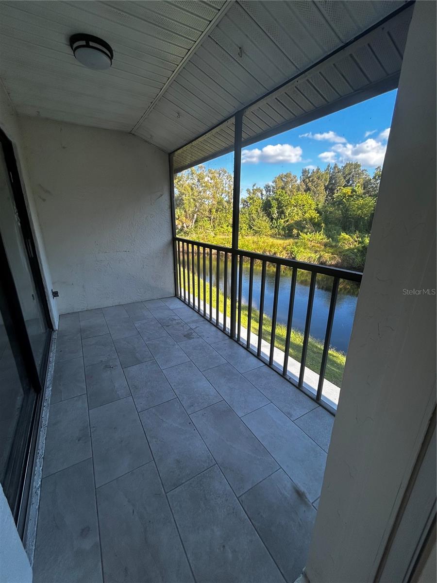 Image 9 of 14 For 4089 Lake Forest Drive