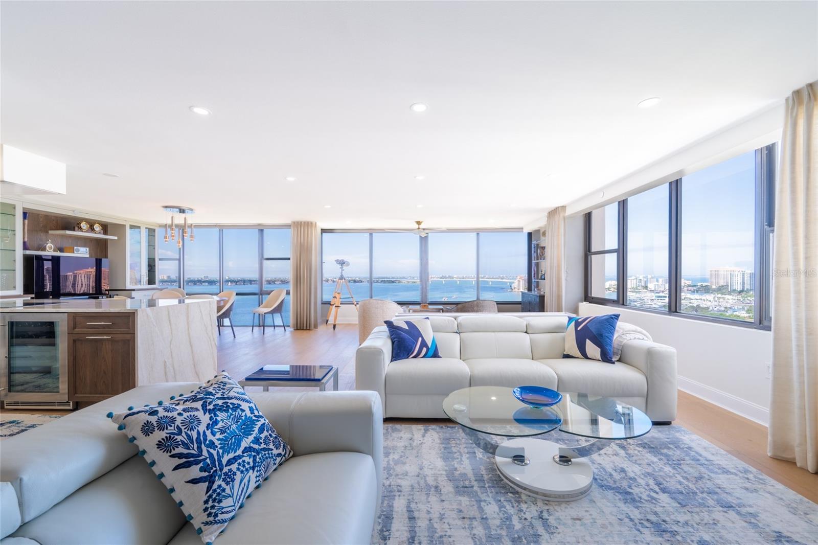 Image 11 of 86 For 770 Palm Avenue 1704