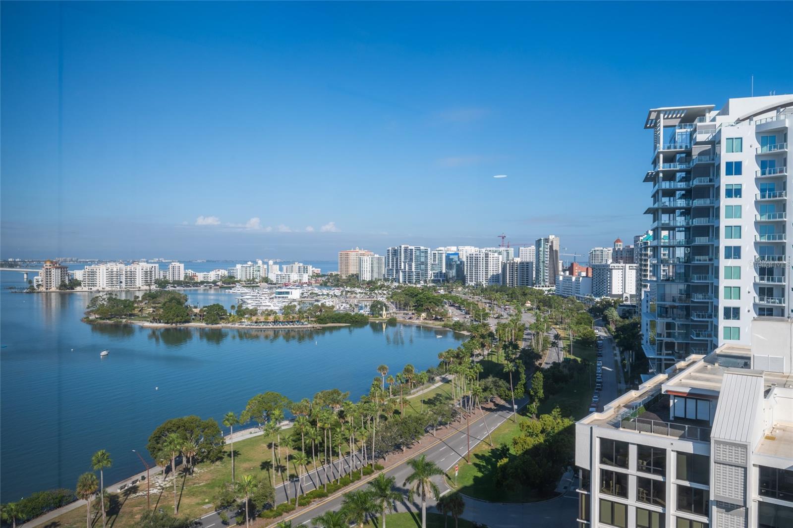 Image 28 of 86 For 770 Palm Avenue 1704