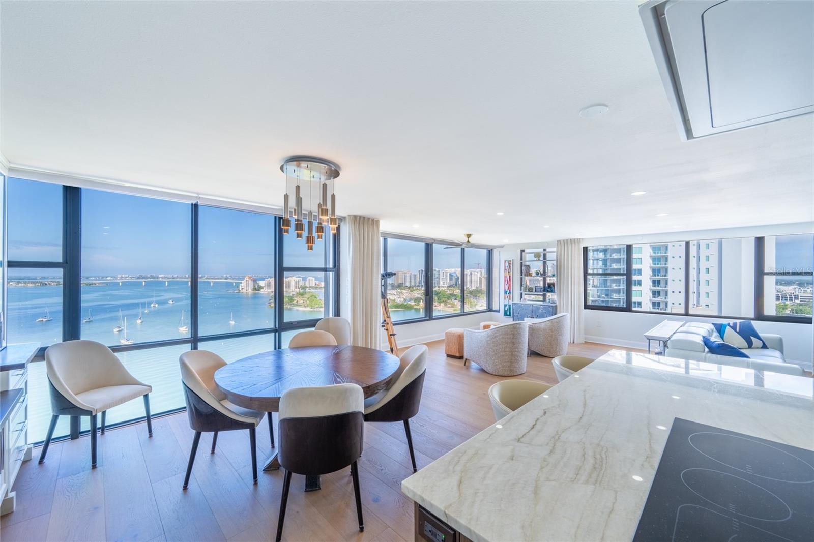 Image 4 of 86 For 770 Palm Avenue 1704