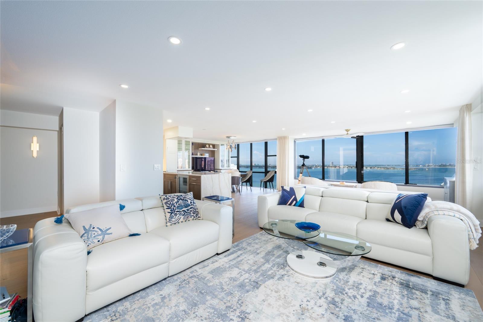 Image 41 of 86 For 770 Palm Avenue 1704