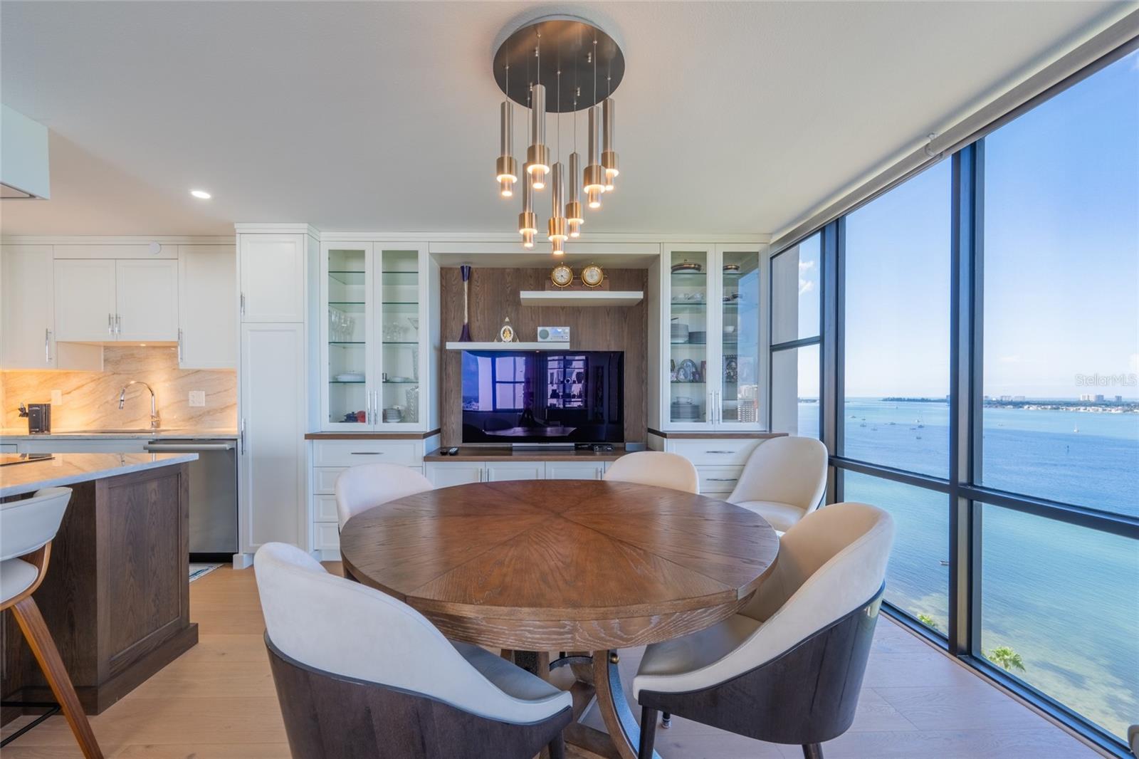 Image 47 of 86 For 770 Palm Avenue 1704