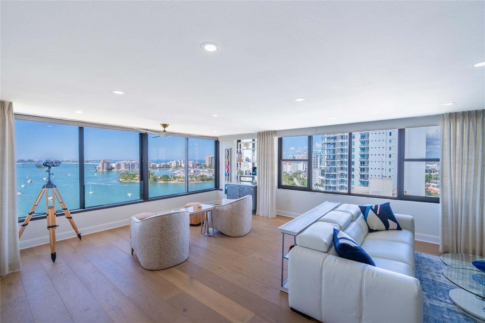 Image 5 of 86 For 770 Palm Avenue 1704