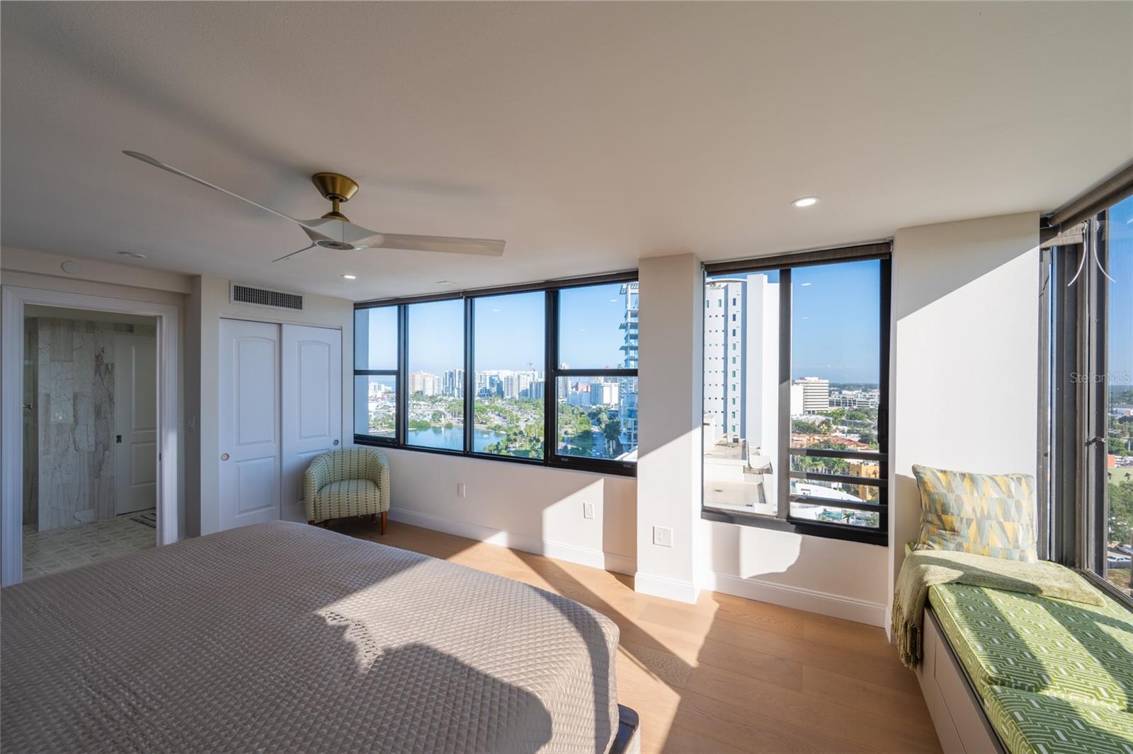 Image 50 of 86 For 770 Palm Avenue 1704