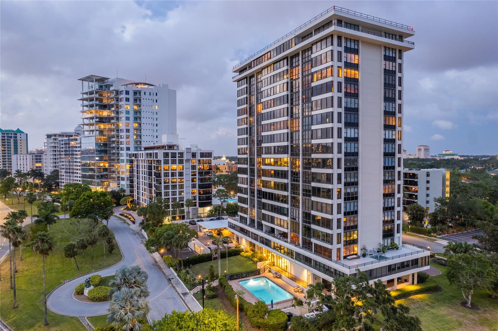 Image 67 of 86 For 770 Palm Avenue 1704