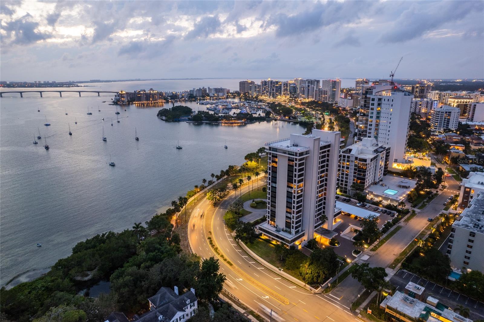 Image 68 of 86 For 770 Palm Avenue 1704