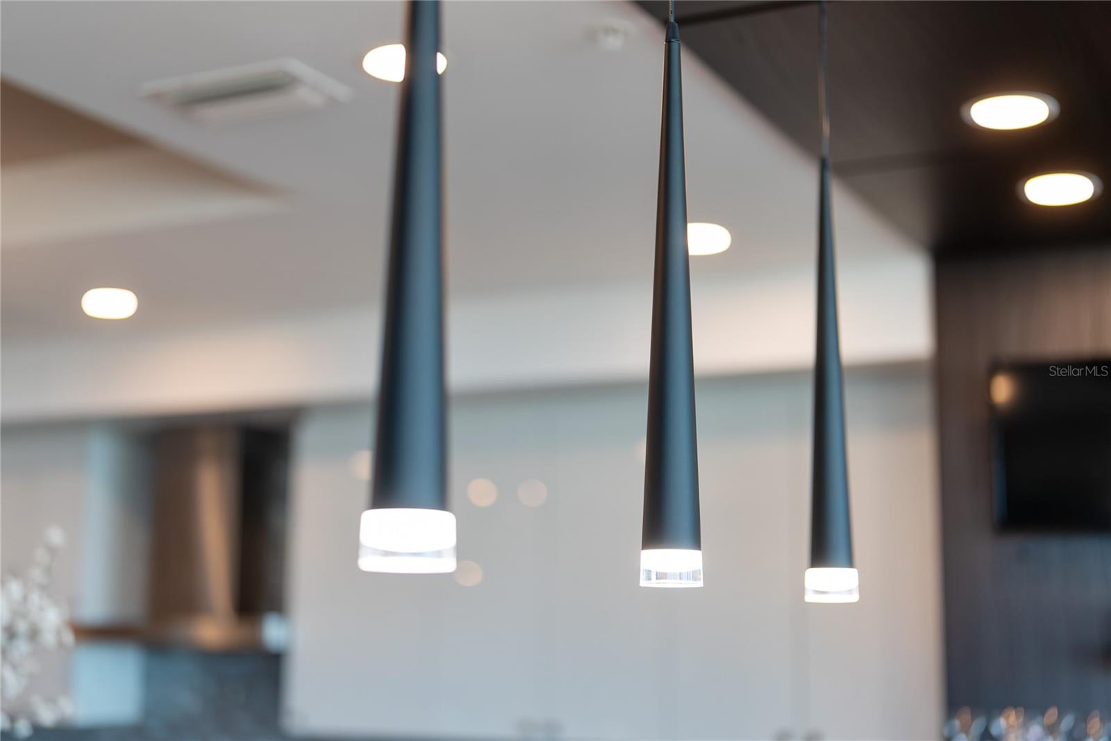 Image 19 of 100 For 540 Tamiami Trail 702