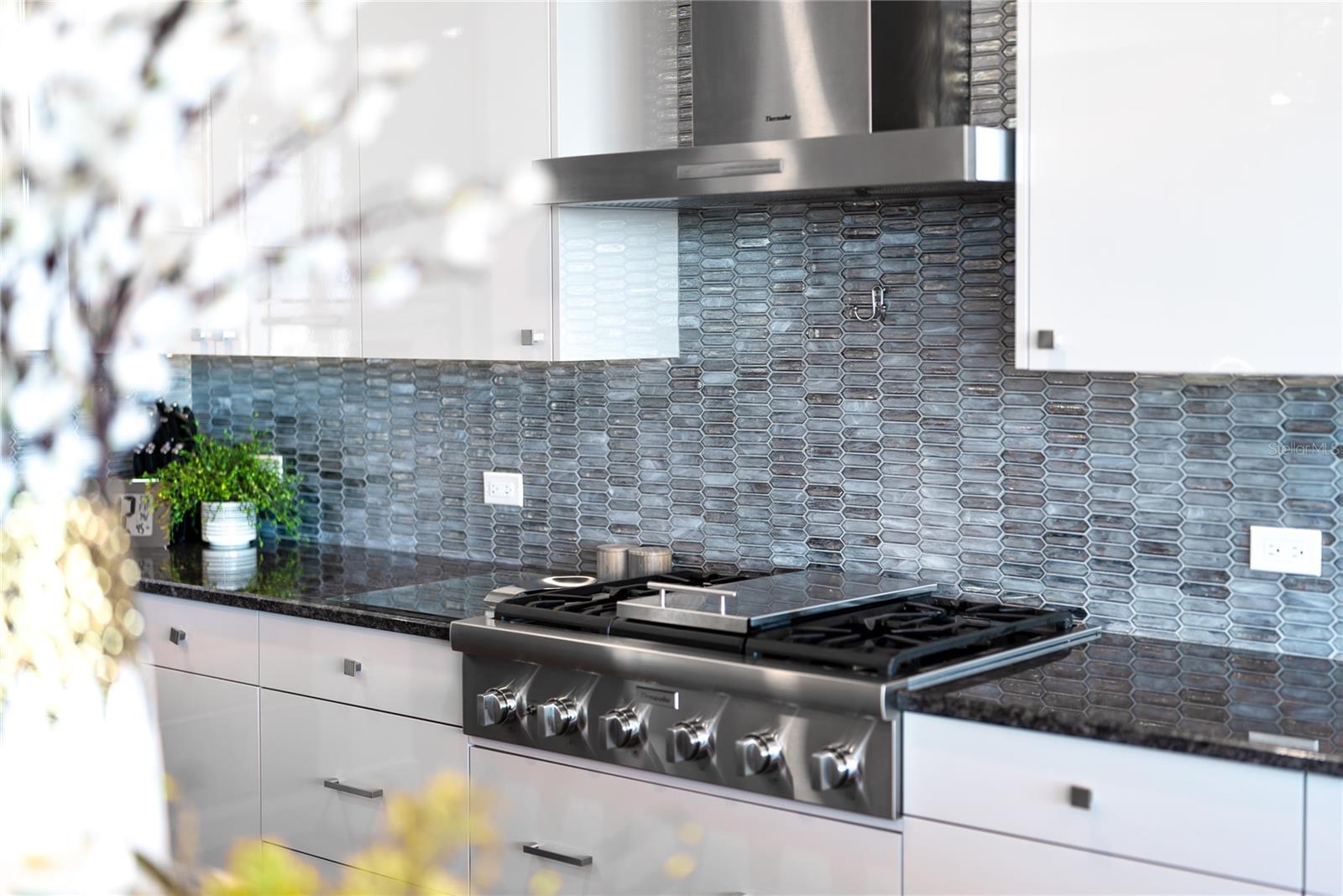 Image 23 of 100 For 540 Tamiami Trail 702