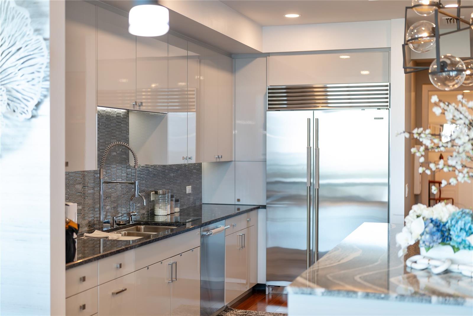 Image 30 of 100 For 540 Tamiami Trail 702