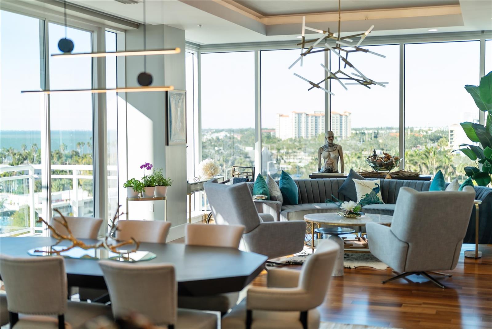 Image 39 of 100 For 540 Tamiami Trail 702