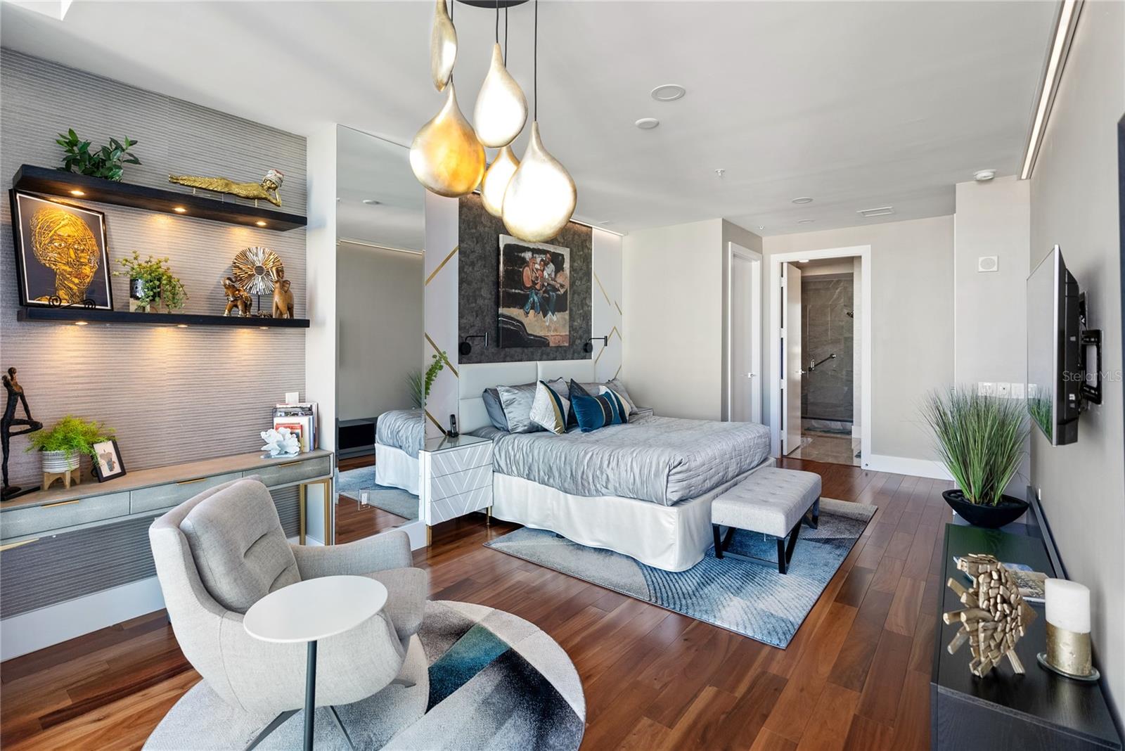 Image 54 of 100 For 540 Tamiami Trail 702