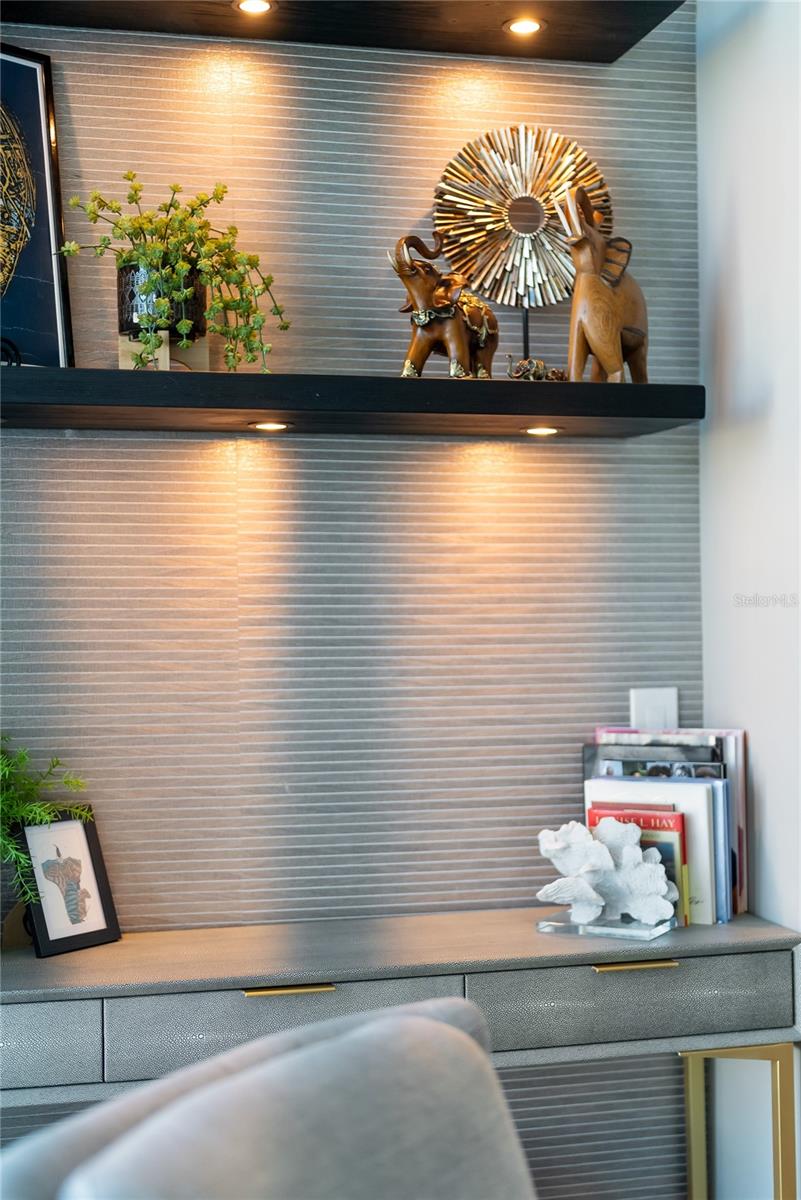 Image 55 of 100 For 540 Tamiami Trail 702