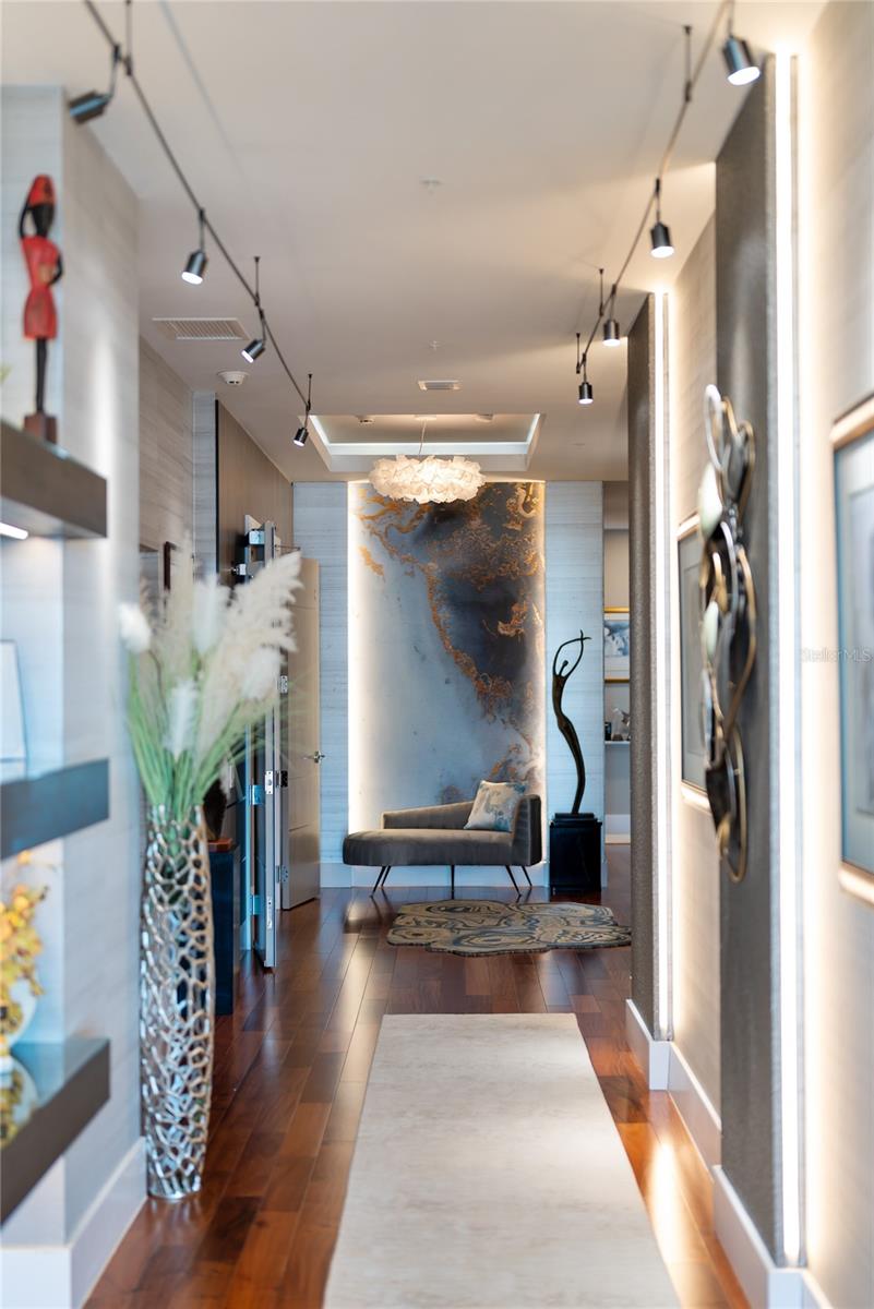 Image 73 of 100 For 540 Tamiami Trail 702