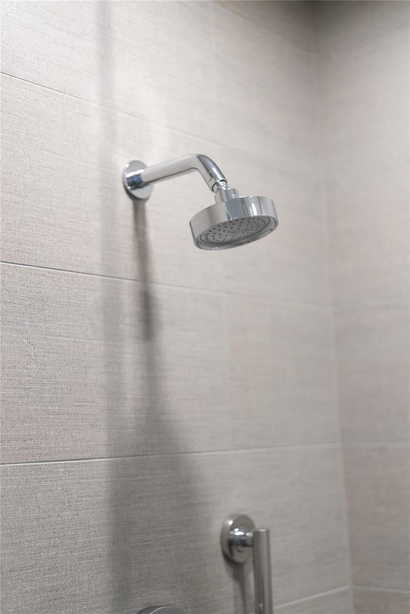 Image 78 of 100 For 540 Tamiami Trail 702