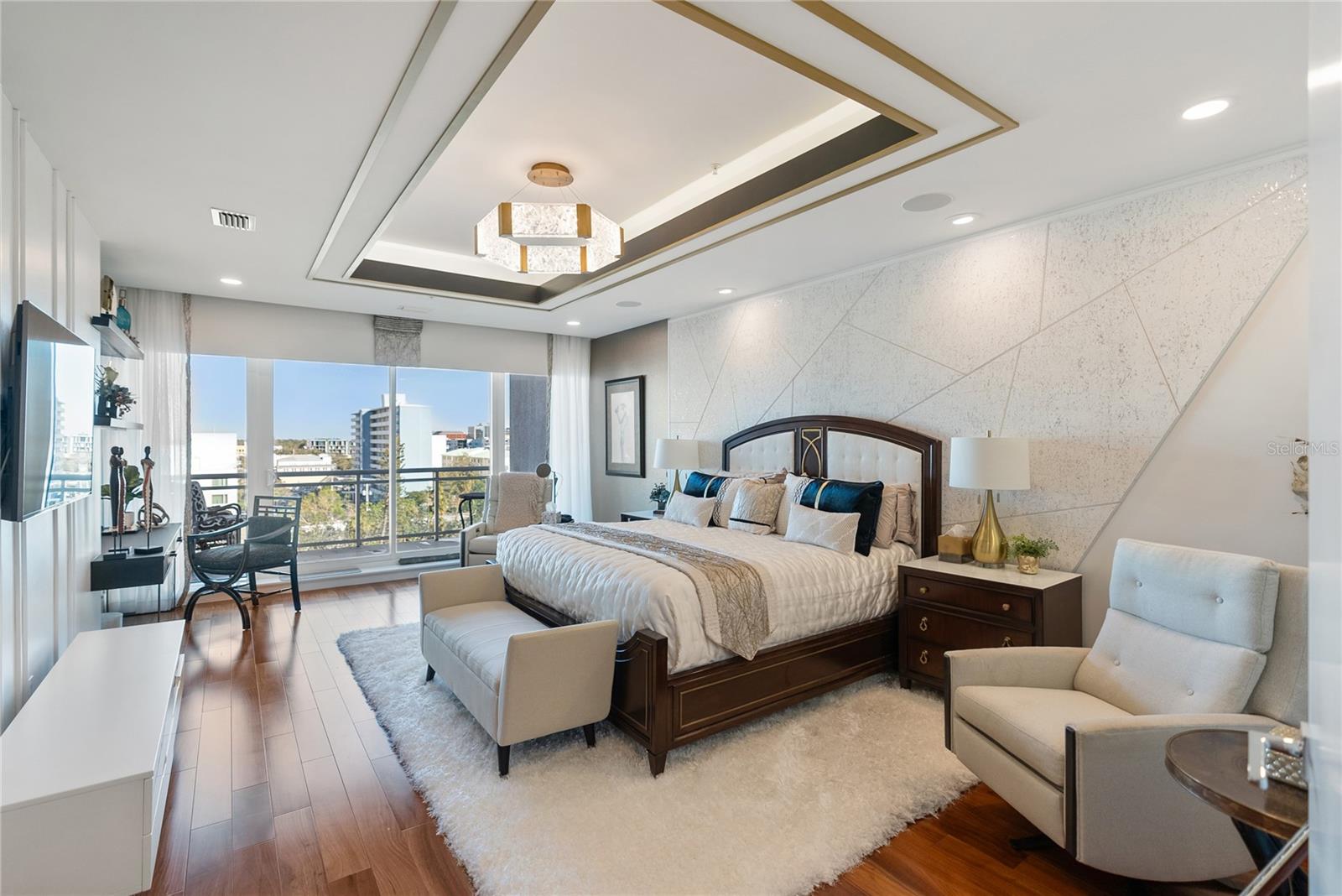 Image 81 of 100 For 540 Tamiami Trail 702