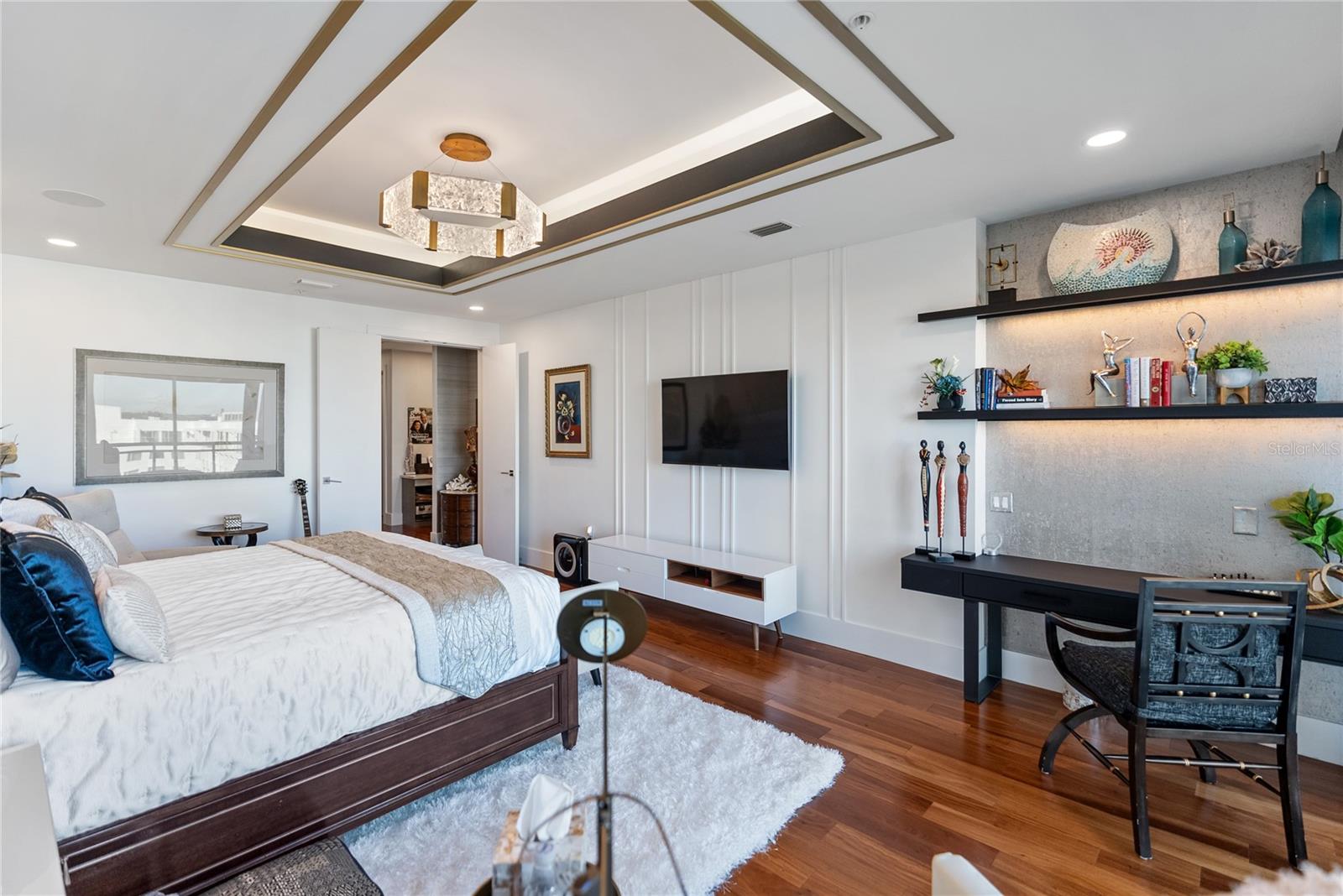 Image 82 of 100 For 540 Tamiami Trail 702