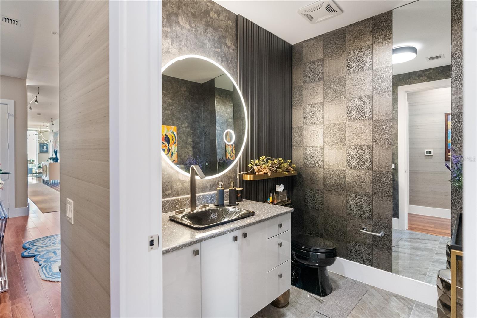 Image 89 of 100 For 540 Tamiami Trail 702