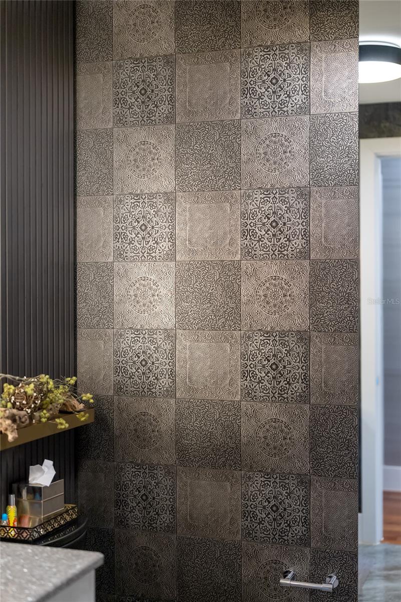 Image 92 of 100 For 540 Tamiami Trail 702