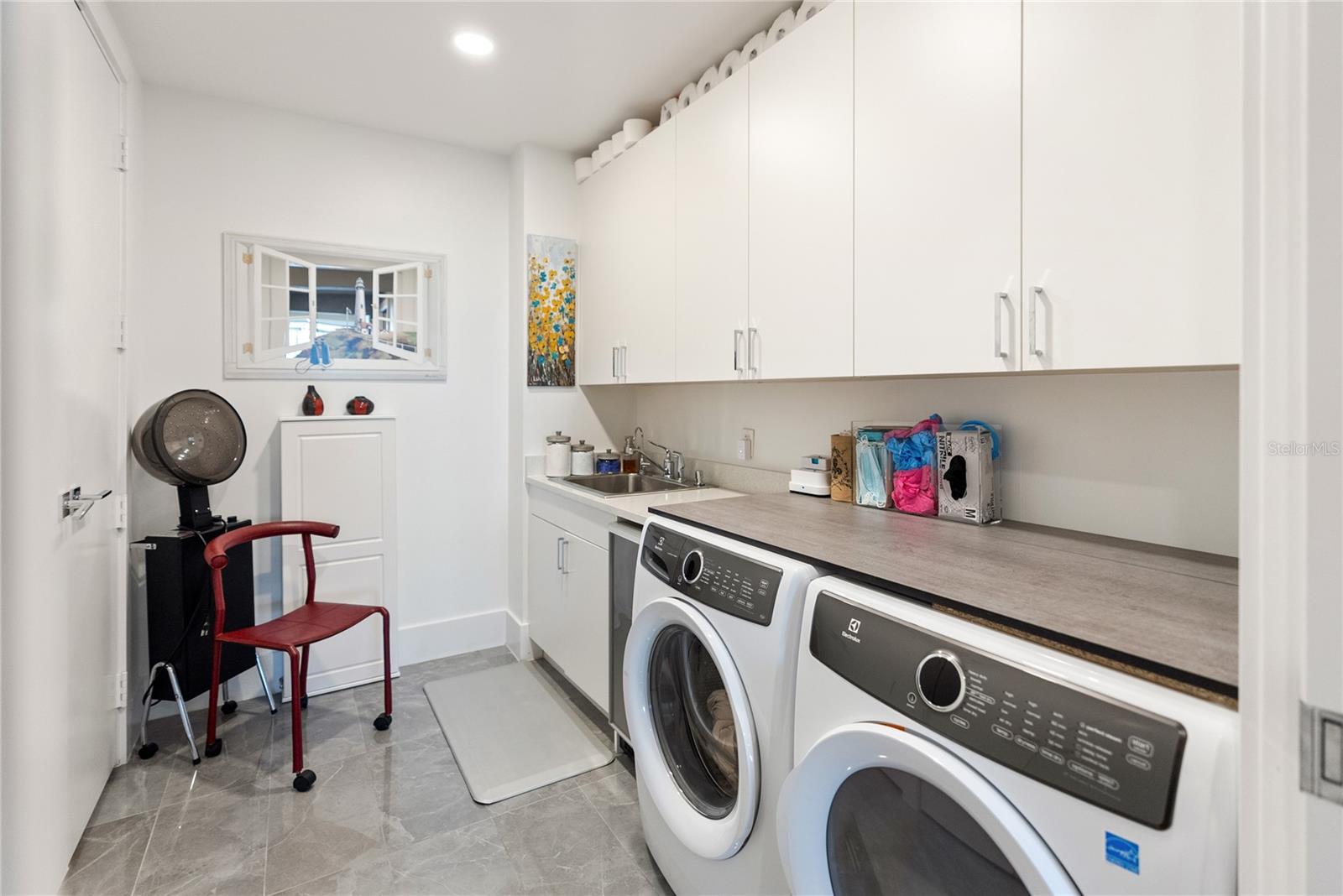 Image 93 of 100 For 540 Tamiami Trail 702