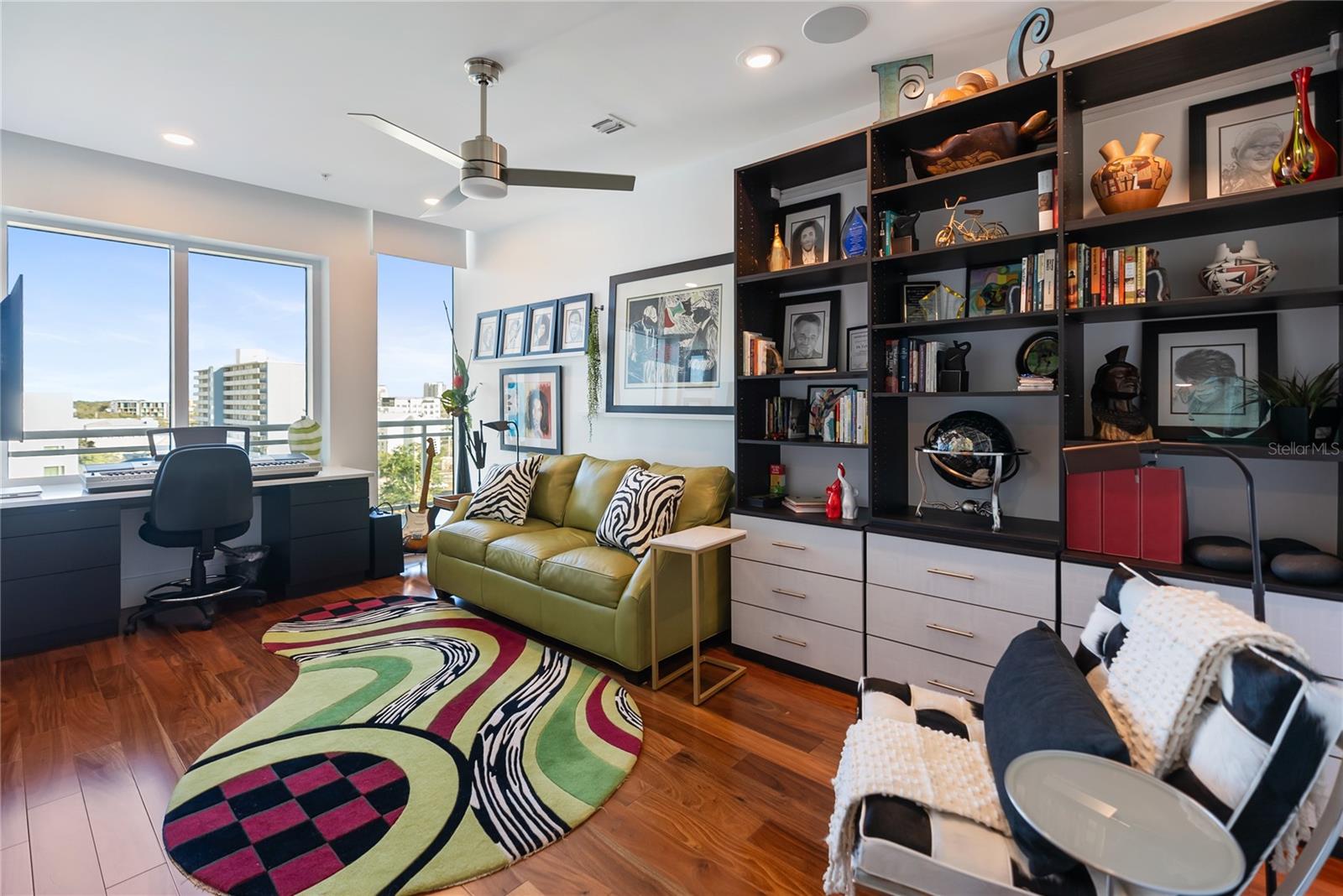 Image 98 of 100 For 540 Tamiami Trail 702