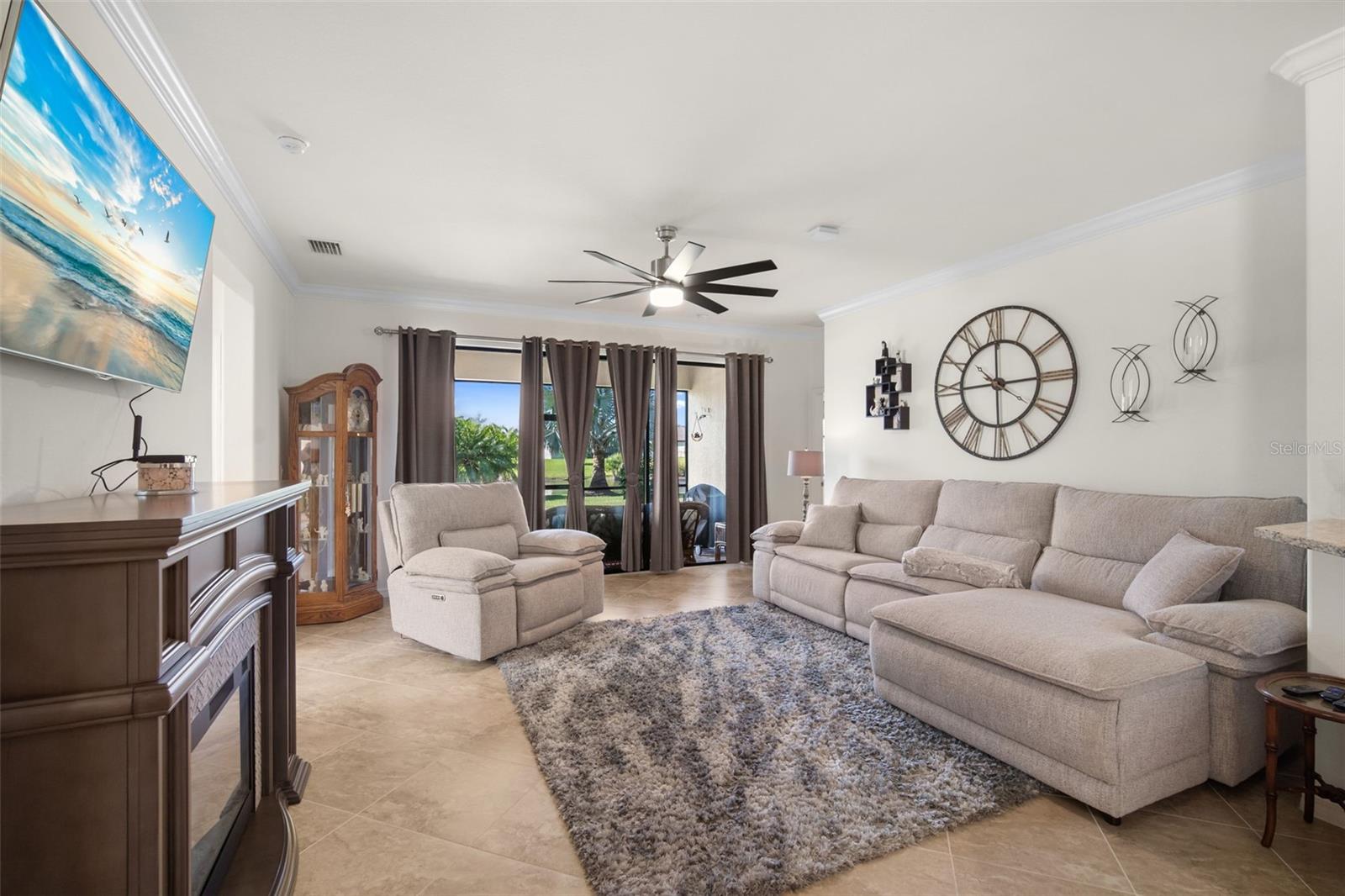 Image 12 of 51 For 14298 Mindello Drive