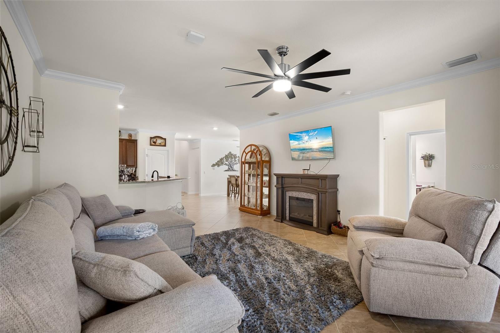 Image 13 of 51 For 14298 Mindello Drive