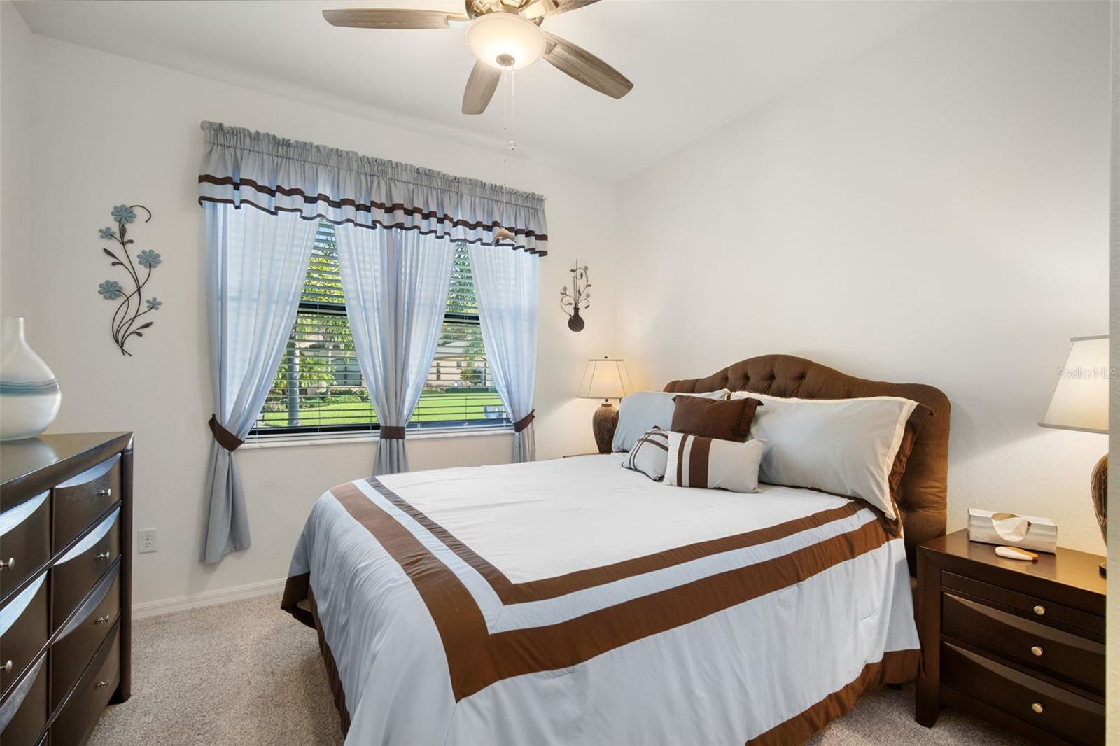 Image 21 of 51 For 14298 Mindello Drive